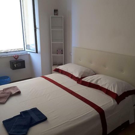Casa Vacanze P&G. Colline, Mare, Relax ラ・スペツィア エクステリア 写真