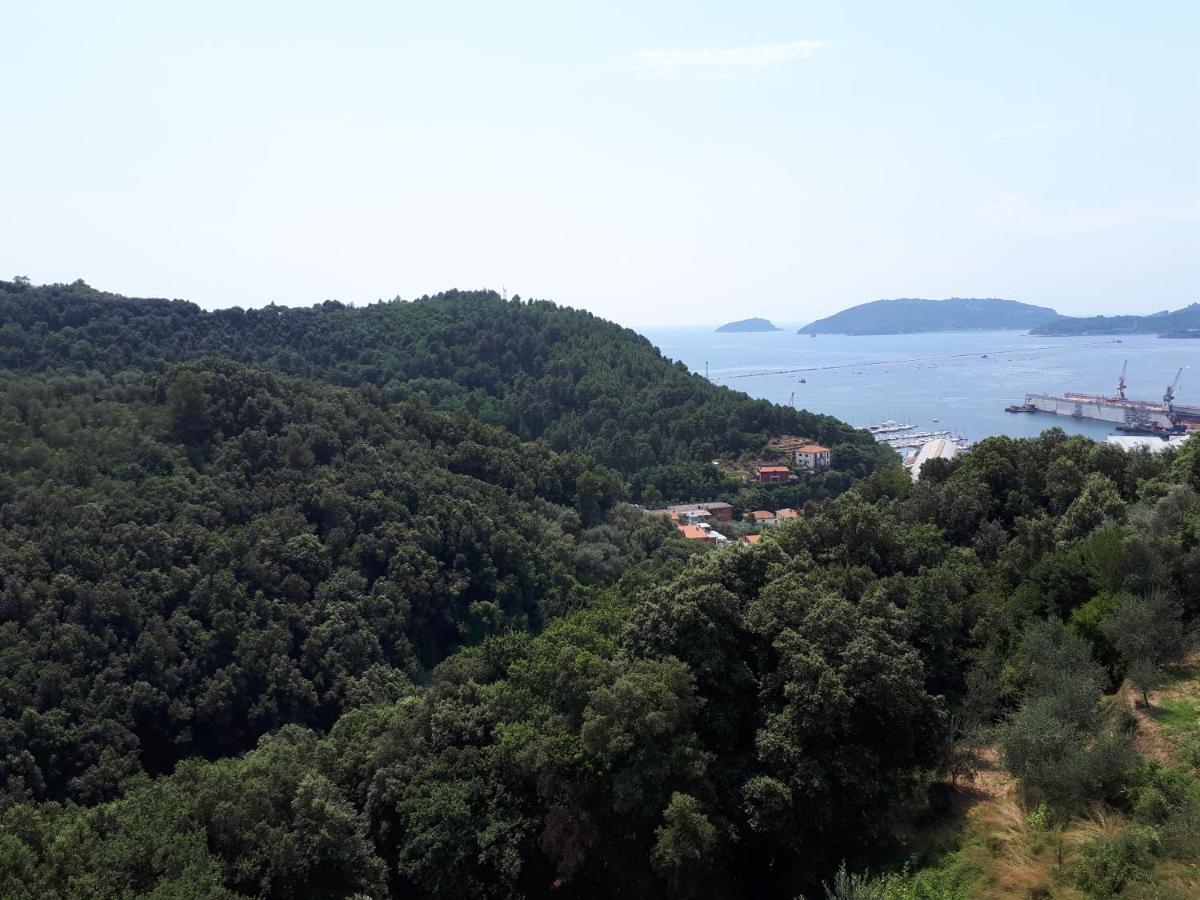 Casa Vacanze P&G. Colline, Mare, Relax ラ・スペツィア エクステリア 写真